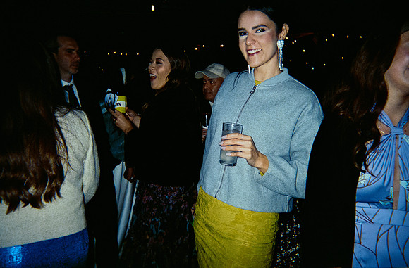 13 Mariana Vargas - Fujifilm 400 por Arca Film Lab (Mayo 2025) - Rollo 1057
