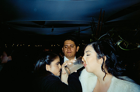 10 Mariana Vargas - Fujifilm 400 por Arca Film Lab (Mayo 2025) - Rollo 1060