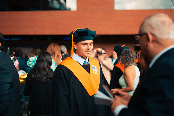 02 Graduación David Díaz - UVG 13 Junio 2025 por Fabriccio Díaz