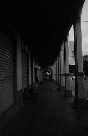 08 Desirée Argueta - Kentmere Pan 400 por Arca Film Lab (Enero 2025) - Rollo 0572