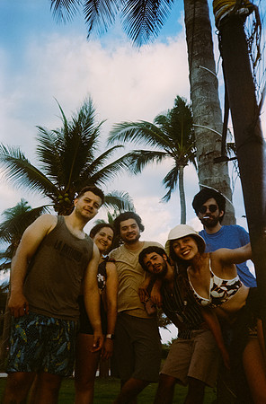 06 Rodrigo Bracamonte - Candido 200 por Arca Film Lab (Marzo 2025) - Rollo 0791