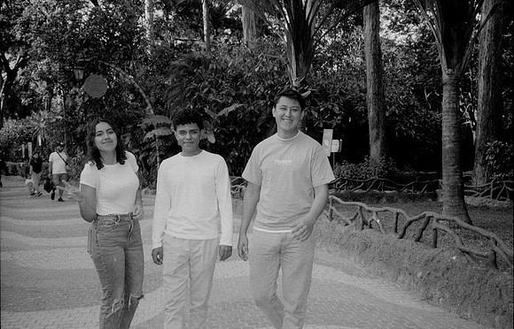 09 Kristel Calderón - Kentmere Pan 400 por Arca Film Lab (Enero 2025) - Rollo 0640