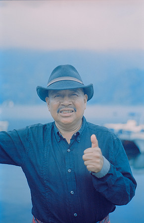 28 José Monterroso - Kodak Portra 400 por Arca Film Lab (Noviembre 2024) - Rollo 0440