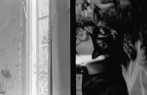 22 Natalia Mendoza - Kentmere Pan 400 por Arca Film Lab (Enero 2025) - Rollo 0696
