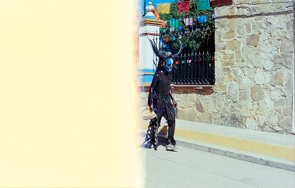 01 Carlos Siri - Kodak Ektar 100 por Arca Film Lab (Julio 2024) - Rollo 0188