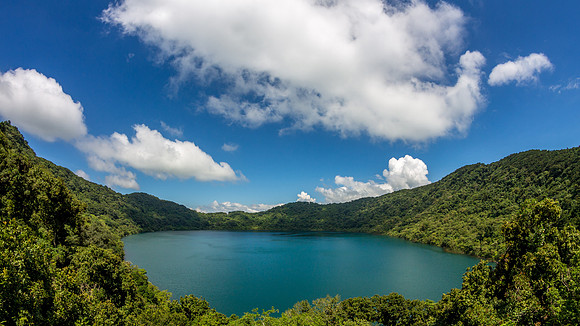 Laguna y Volcán Ipala