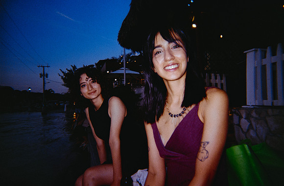 14 Navneet - Kodak Gold 200 por Arca Film Lab (Junio 2025) - Rollo 1110
