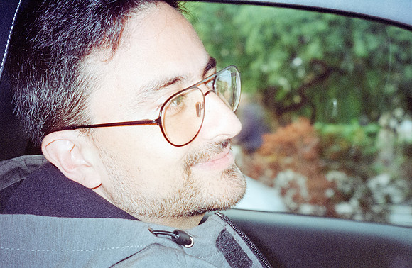 13 Rafael Peyré - Cinestill 400D por Arca Film Lab (Diciembre 2024) - Rollo 0553