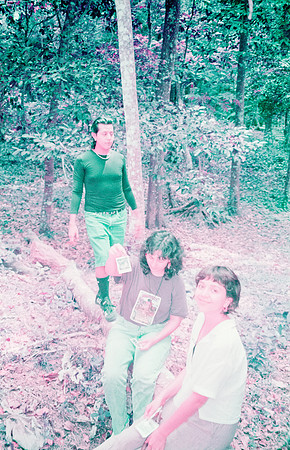 17 Natalia Mendoza - Lomography Purple por Arca Film Lab (Mayo 2025) - Rollo 1019