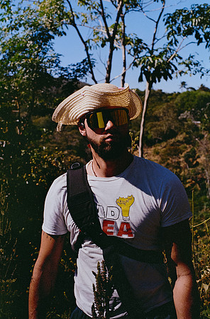 23 Harry Leath - Kodak Gold 200 por Arca Film Lab (Marzo 2025) - Rollo 0816