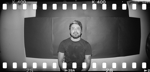 06 Mauricio Salguero - Kentmere Pan 400 por Arca Film Lab (Junio 2025) - Rollo 1125