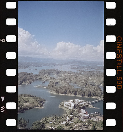 13 David Santiago - Cinestill 50D por Arca Film Lab (Febrero 2025) - Rollo 0704