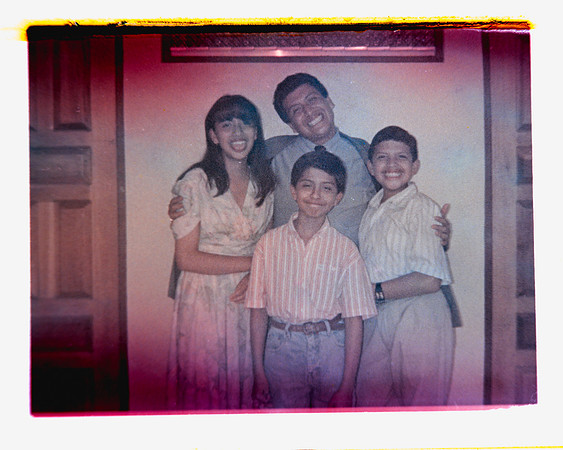 06 Caleb Rodríguez - Agfacolor XRG 200 por Arca Film Lab (Marzo 2025) - Rollo 0856