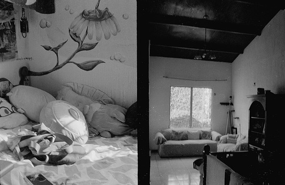 25 Natalia Mendoza - Kentmere Pan 400 por Arca Film Lab (Enero 2025) - Rollo 0696