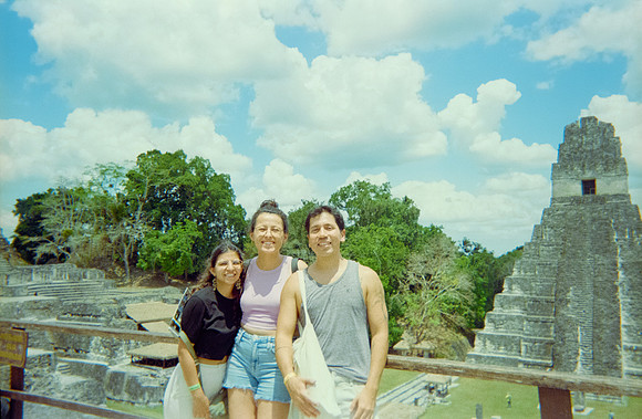 11 Diana Roca - Fujifilm 400 por Arca Film Lab (Mayo 2025) - Rollo 1053