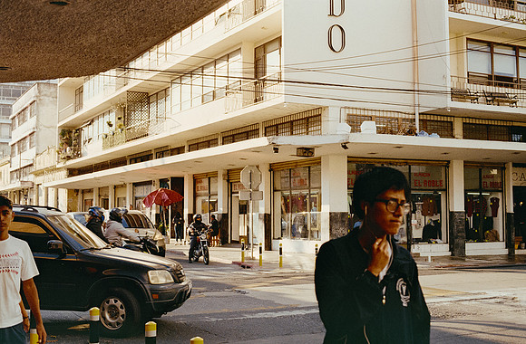 09 Elliot Morales - Kodak Gold 200 por Arca Film Lab (Febrero 2025) - Rollo 0785
