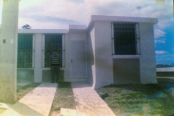 18 Edwin Hernández - Konica Centuria Super 400 por Arca Film Lab (Febrero 2025) - Rollo 0010