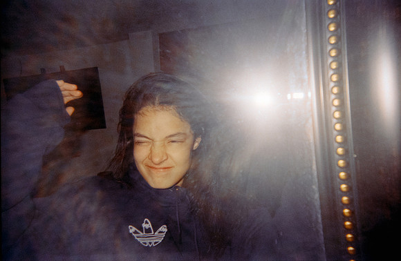 21 Jimena Figueroa - Fujifilm 400 por Arca Film Lab (Septiembre 2024) - Rollo 0328