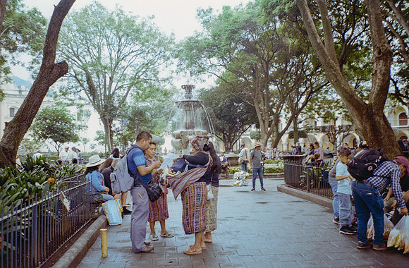 28 Mónica Alarcón - Kodak Gold 200 por Arca Film Lab (Enero 2025) - Rollo 0626