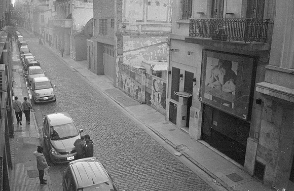 01 Marcelo Domínguez - Ilford HP5+ 400 por Arca Film Lab (Septiembre 2024) - Rollo 0347