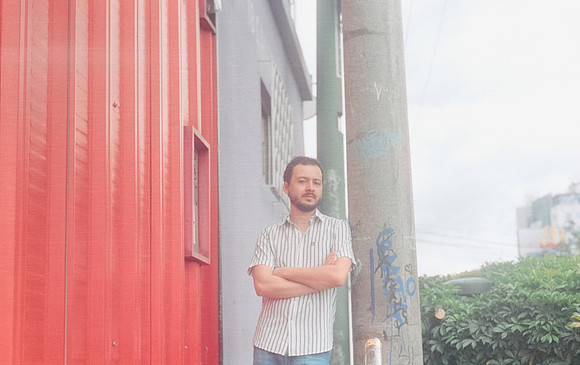 26 Elliot Morales - Cinestill 400D por Arca Film Lab (Noviembre 2024) - Rollo 0438