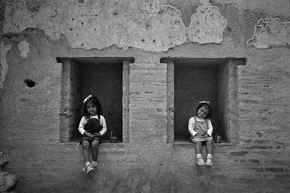 16 Paul Argueta - Kodak BW400CN por Arca Film Lab (Abril 2024)