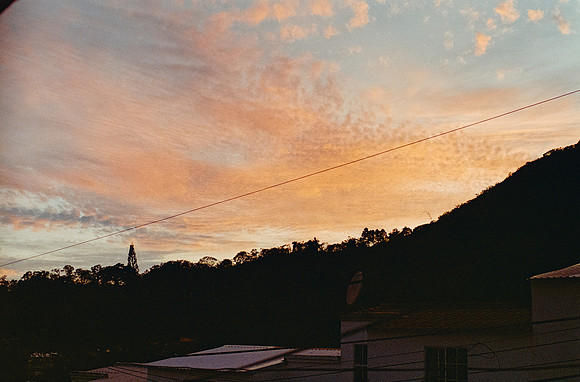 24 Gerardo Recinos - Kodak Portra 800 por Arca Film Lab (Febrero 2025) - Rollo 0857