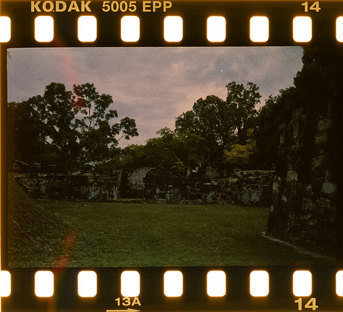00016 Pablo Marroquín - Kodak Ektachrome 100 - Arca Film Lab (Noviembre 2024) - Rollo 0455