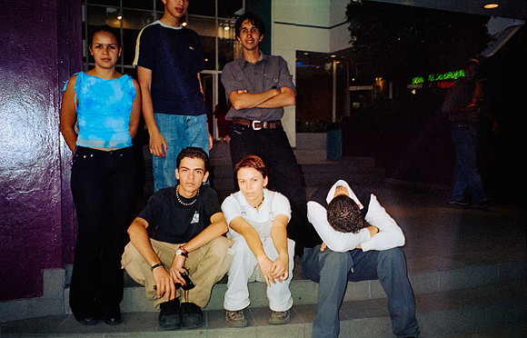 24 Caleb Rodríguez - Kodak Ultra 400 por Arca Film Lab (Enero 2025) - Rollo 0576