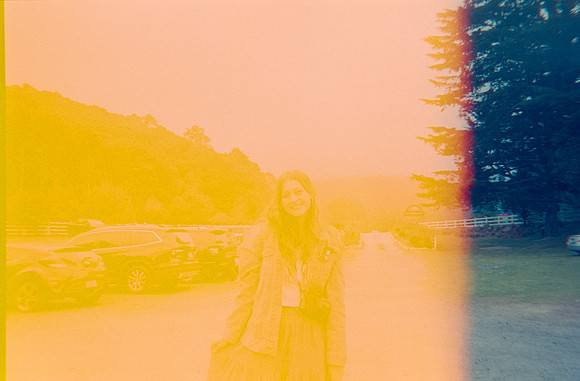 30 Kamilah Ruíz - Cinestill 800T por Arca Film Lab (Agosto 2024) - Rollo 0251