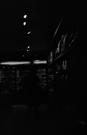 27 Desirée Argueta - Kentmere Pan 400 por Arca Film Lab (Enero 2025) - Rollo 0572