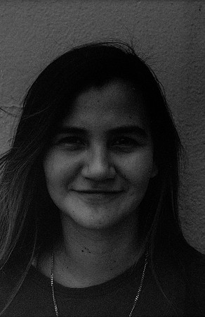 02 Alexander Daum - Ilford HP5+ 400 por Arca Film Lab (Noviembre 2024) - Rollo 0511