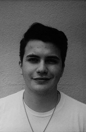 03 Alexander Daum - Ilford HP5+ 400 por Arca Film Lab (Noviembre 2024) - Rollo 0511
