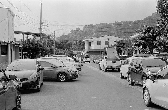 12 Gerardo Recinos - Fomapan 400 por Arca Film Lab (Noviembre 2024) - Rollo 0487