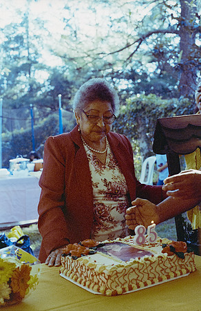 24 Milton Recinos - Kodak Portra 400 por Arca Film Lab (Junio 2025) - Rollo 1105