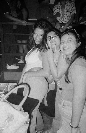 23 Desirée Argueta - Kentmere Pan 400 por Arca Film Lab (Enero 2025) - Rollo 0572
