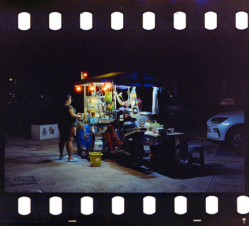 27 Yasemin Tocpan - Cyberpunk 640Tpor Arca Film Lab (Octubre 2024) - Rollo 0393