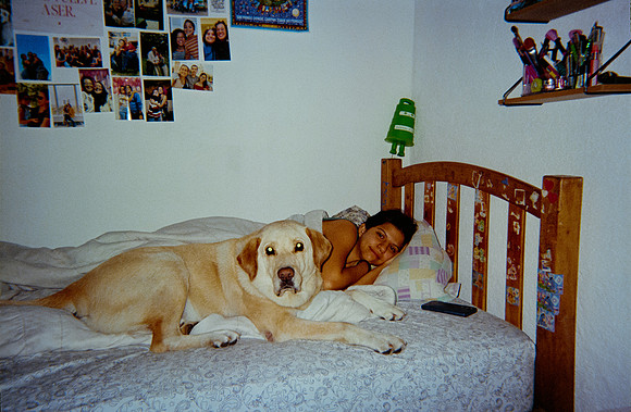 01 Diana Roca - Fujifilm 400 por Arca Film Lab (Mayo 2025) - Rollo 1053