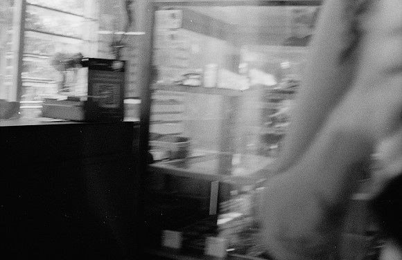 02 Carlos Siri - Ilford HP5+ 400 por Arca Film Lab (Mayo 2025) - Rollo 1007