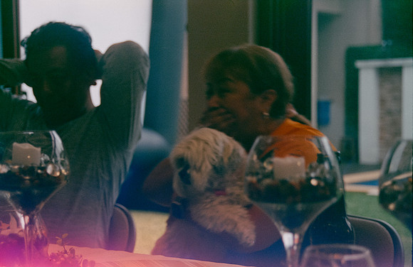 26 Jorge Mena - Cinestill 400D por Arca Film Lab (Mayo 2025) - Rollo 1039