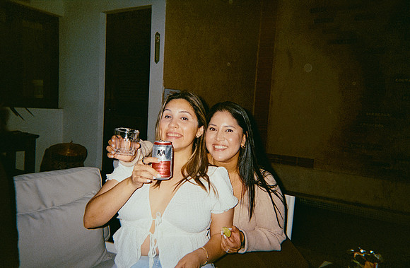 12 María José Matute - Fujifilm 400 por Arca Film Lab (Mayo 2025) - Rollo 1028