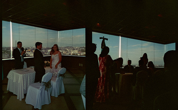 03 Alejandra Pineda - Cinestill 400D por Arca Film Lab (Febrero 2025) - Rollo 0887