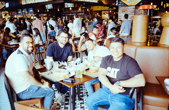 14 Pablo Marroquín - Fujifilm 200 por Arca Film Lab (Junio 2024) - Rollo 0098