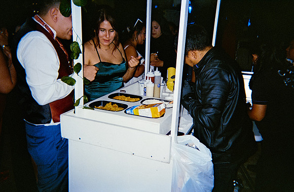 07 Valeria Sierra - Fujifilm 400 por Arca Film Lab (Enero 2025) - Rollo 0652