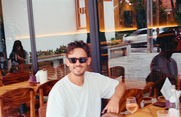 05 Rafael Peyré - Kodak Portra 400 por Arca Film Lab (Agosto 2024) - Rollo 0218