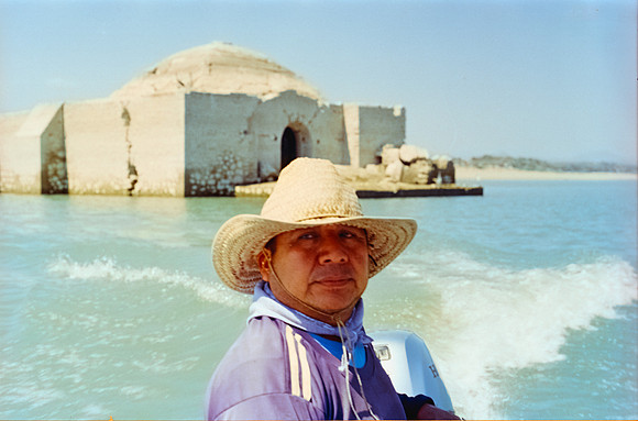 15 Carlos Siri - Kodak Ektar 100 por Arca Film Lab (Julio 2024) - Rollo 0188