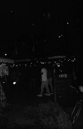 36 Desirée Argueta - Kentmere Pan 400 por Arca Film Lab (Enero 2025) - Rollo 0572
