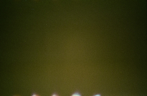 09 Mauricio Salguero - Fujifilm Superia X-TRA 400 por Arca Film Lab (Enero 2025) - Rollo 0562
