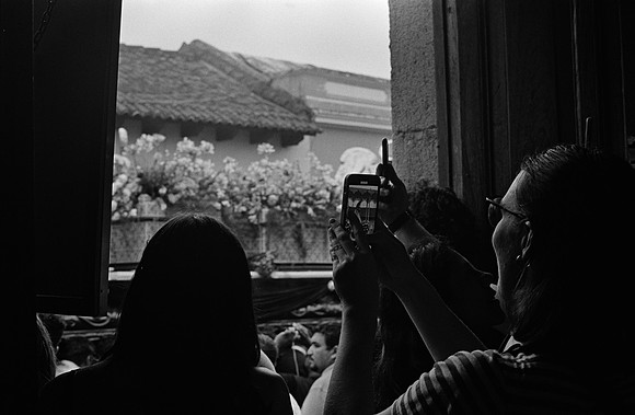 10 Christian Arriola - Kodak 400TX por Arca Film Lab (Junio 2024) - Rollo 0096