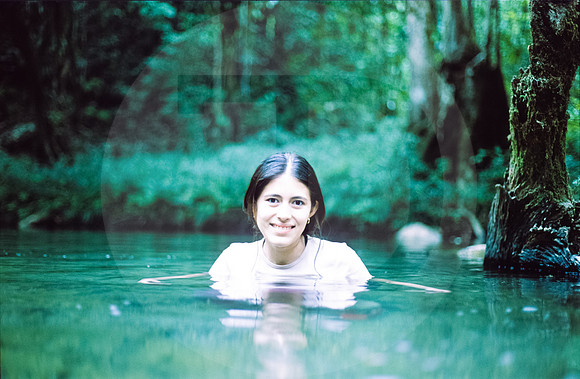 35 Fabriccio Díaz - Fujichrome Provia 100F por Arca Film Lab (Junio 2024) - Rollo 0046